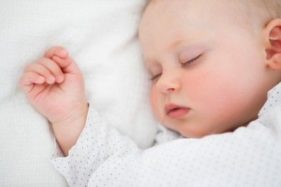 Bebé durmiendo