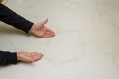 Taches sur le matelas