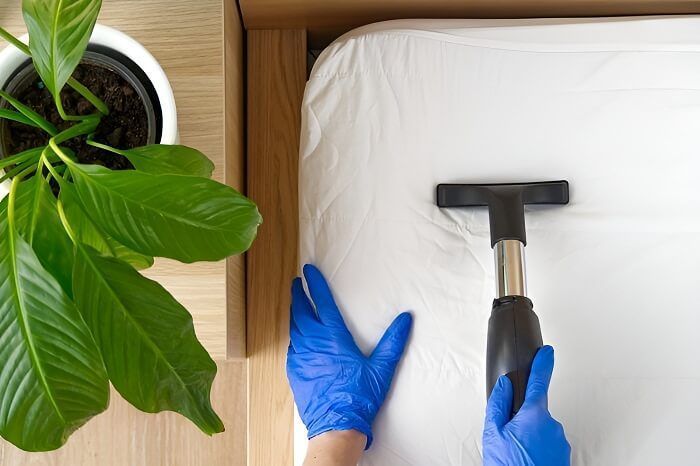 Nettoyer un matelas à sec destacada