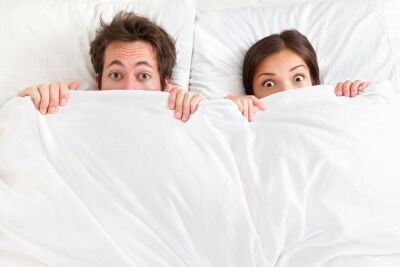 pareja en la cama
